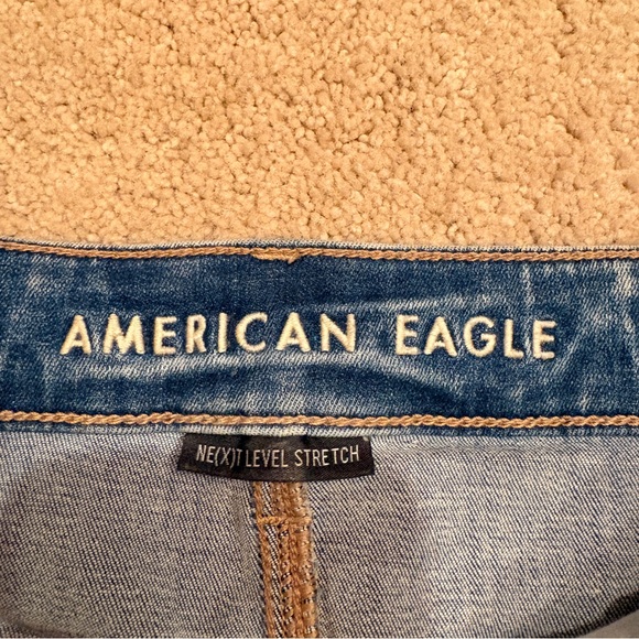 American Eagle Hi Rise Shortie Distressed Denim Shorts Womens Size 10 Festival - Picture 5 of 11